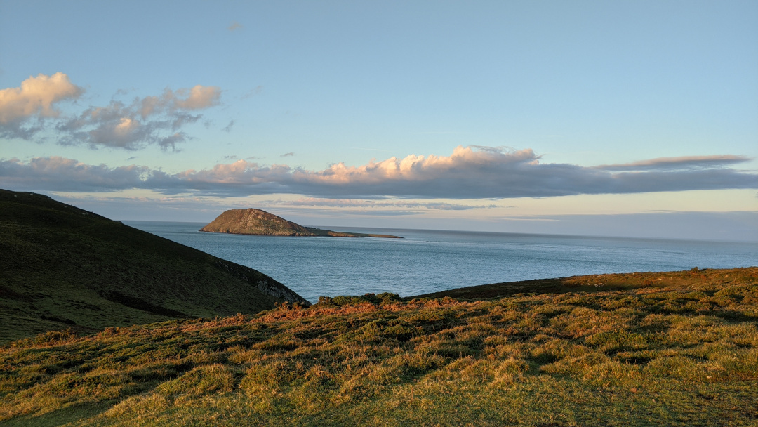 Sea views from Mynydd Mawr Caravan and Camping site at dawn